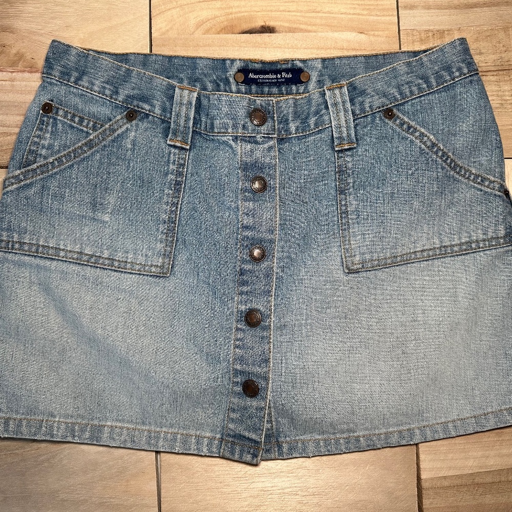 A&F Denim button down mini skirt